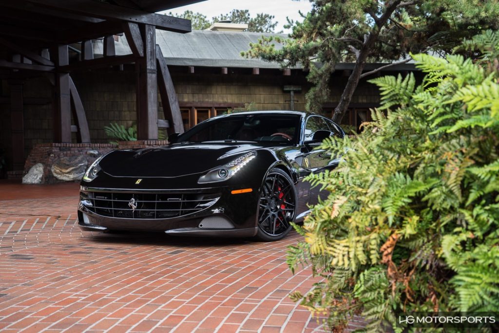 black_label_auto_ferrari_ff_1_main