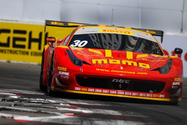 momo ferrari 458 race car 600x400